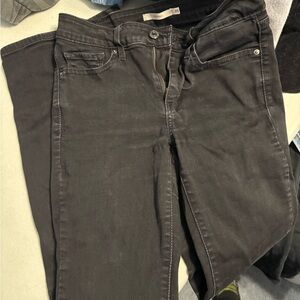 Levi's Women's Dark Gray Skinny Jeans